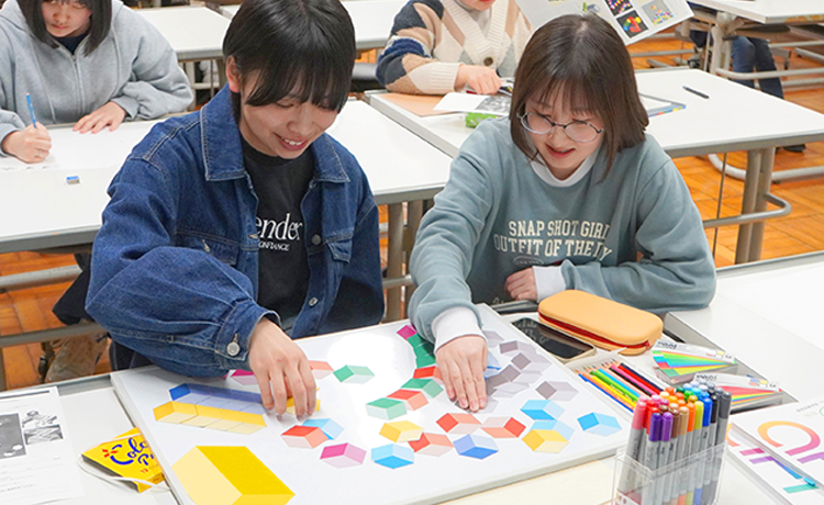 会津大学短期大学部　デザイン情報コース