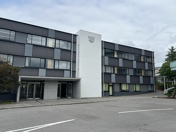 学校法人羽黒学園　羽黒高等学校