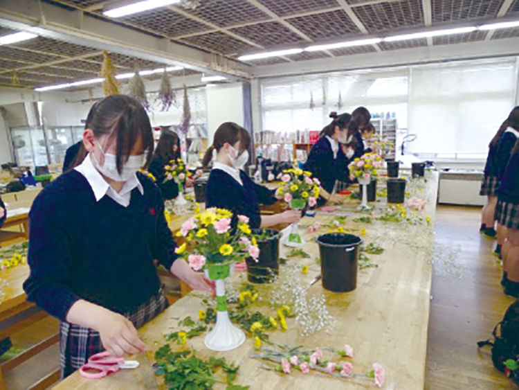 群馬県立藤岡北高等学校 フローラルライフコース