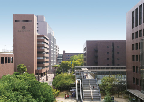 武庫川女子大学・武庫川女子大学短期大学部